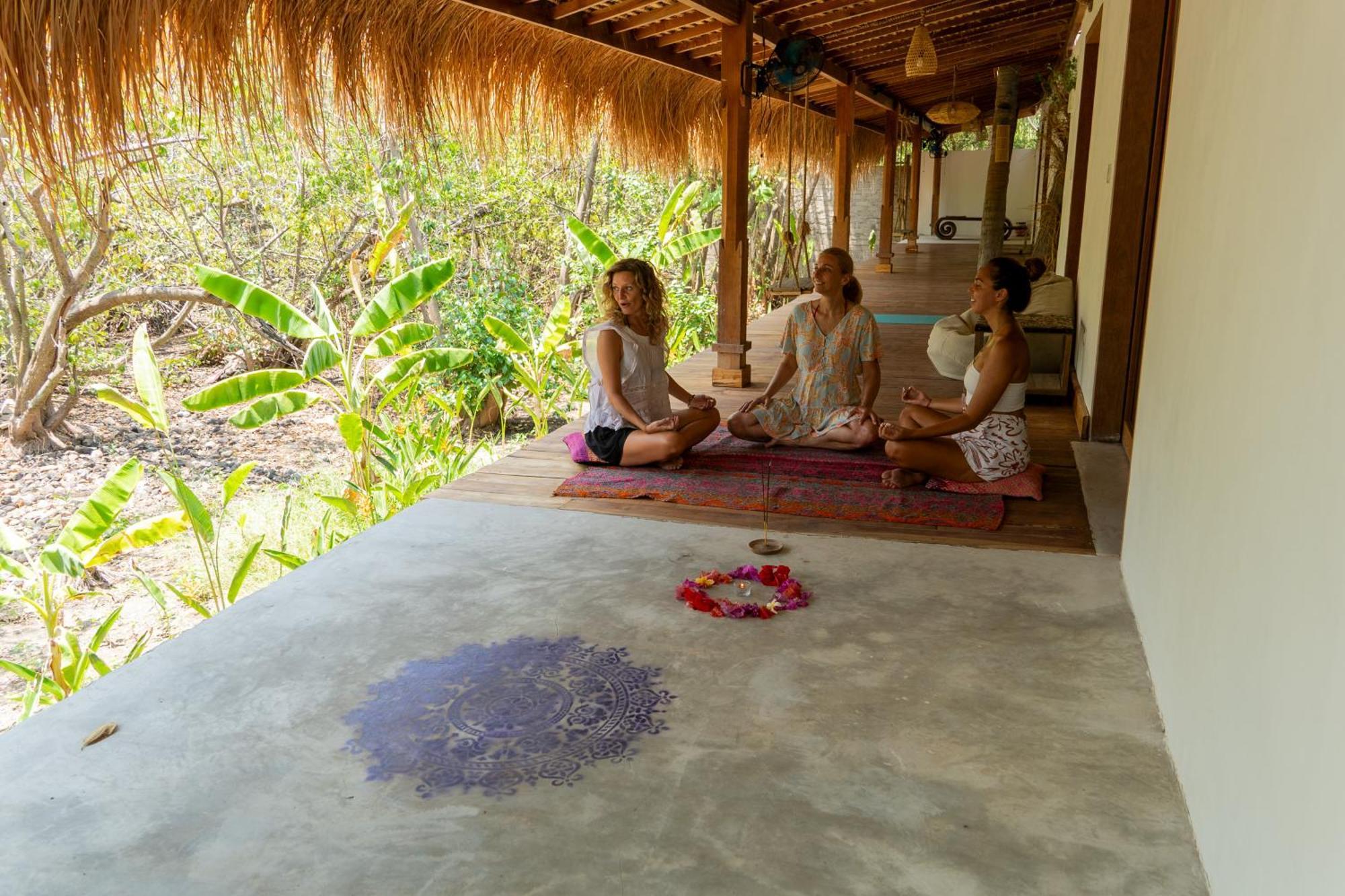 Mandala Beach Healing Rooms Gili Air Exterior foto